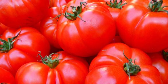 film-fruit-tomatoes